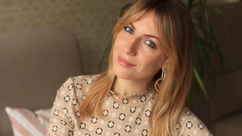 "Гордість бере": Леся Нікітюк в сукні "жриці" викликала захоплення у шанувальників