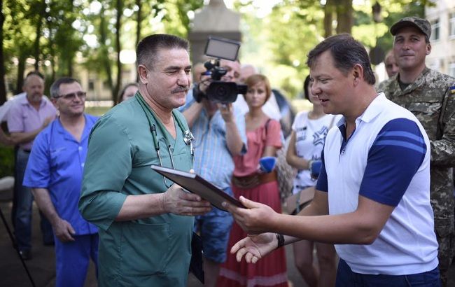 Олег Ляшко посетил Одесский военный госпиталь