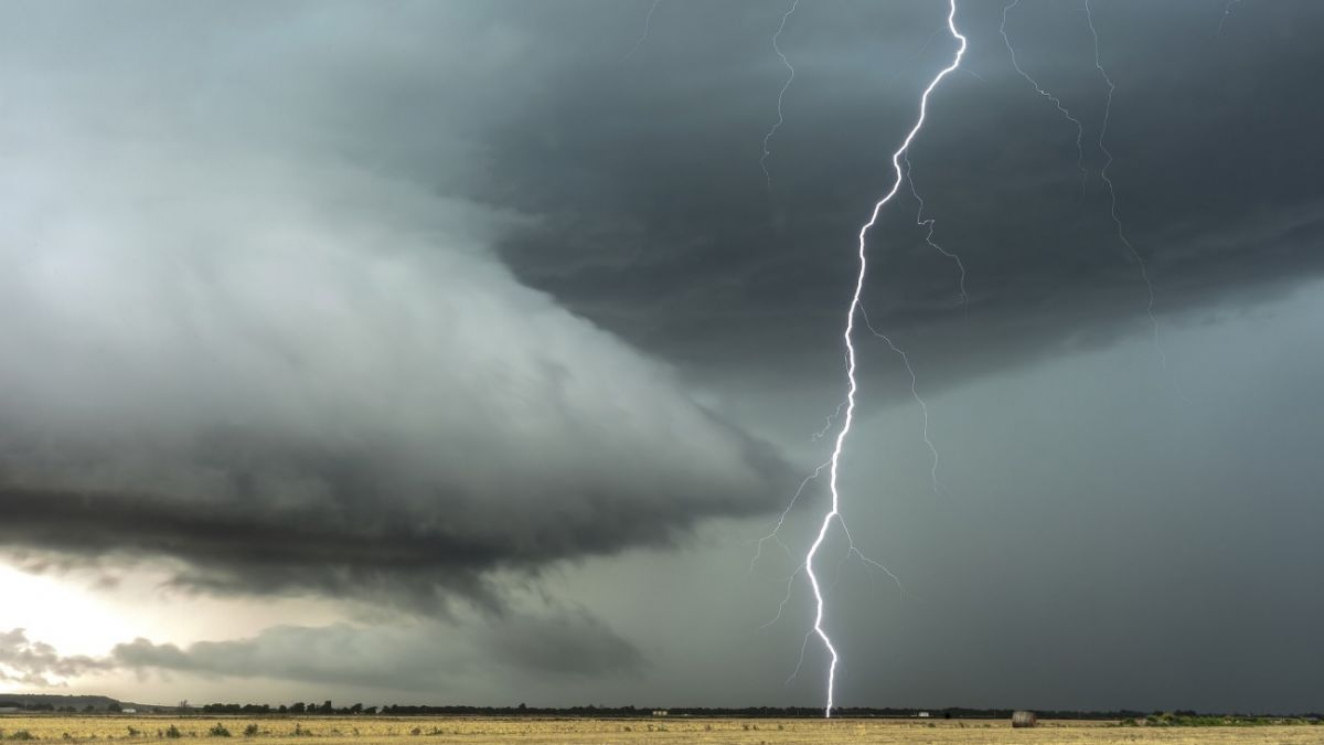 Украину охватят грозовые дожди: прогноз погоды на начало недели