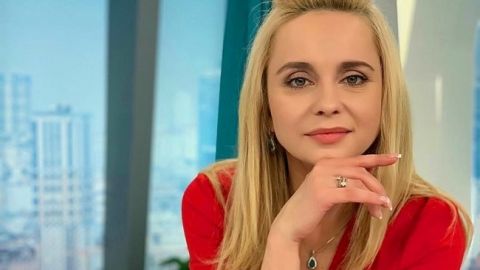 "Неземная красота": Лилия Ребрик заворожила романтикой в невесомом платье