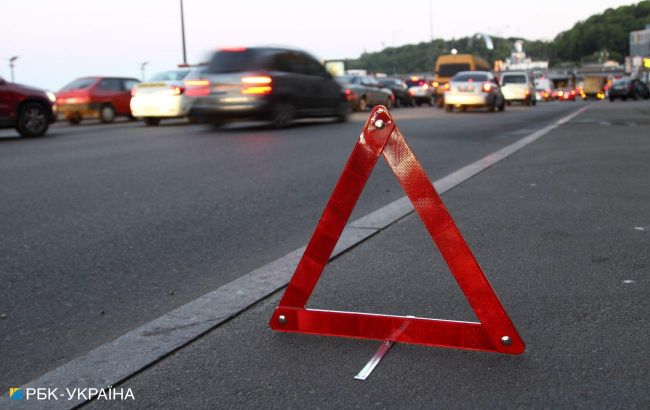 На трассе Киев-Одесса загорелся пассажирский автобус