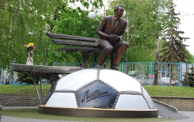 В Киеве предлагают в честь Валерия Лобановского переименовать проспект Краснозвездный