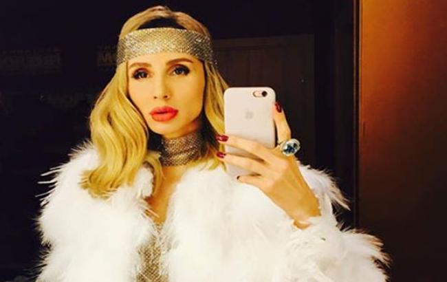 Украинской певице объявили бойкот за выступление в Москве и объятия с Басковым