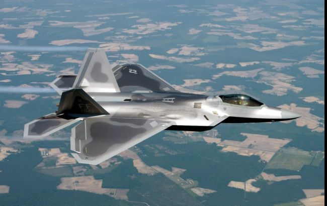 США розмістять в Європі винищувачі F-22 для підтримки країн Східної Європи