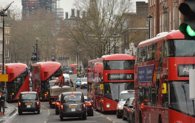 Хочеш їхати – плати: у Лондоні хочуть стягувати з жителів плату за користування власними автомобілями