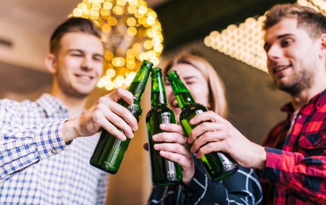 Съешьте этот продукт перед застольем, чтобы избежать похмелья утром