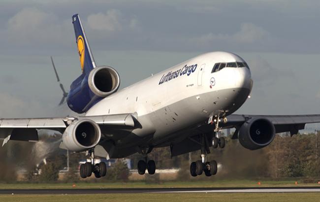 В Бразилии с самолета похитили 5 млн долларов