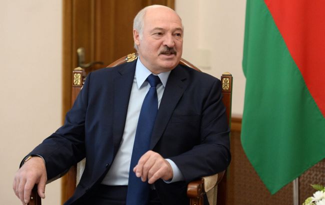 Лукашенко: не позволим вернуть белорусов под плетку и одеть в лапти