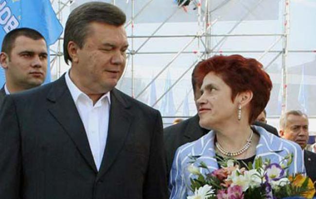 Беглый экс-президент Украины подтвердил слухи о новом семейном статусе