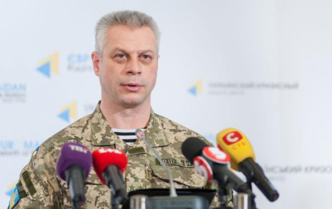 В зоні АТО за добу поранено 2 українських військових, загиблих немає, - штаб