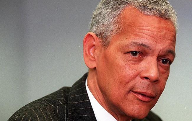 У США помер борець за громадянські права Джуліан Бонд