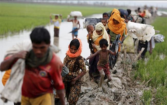 Из Мьянмы от насилия бежали более 120 тыс. мусульман, - ООН