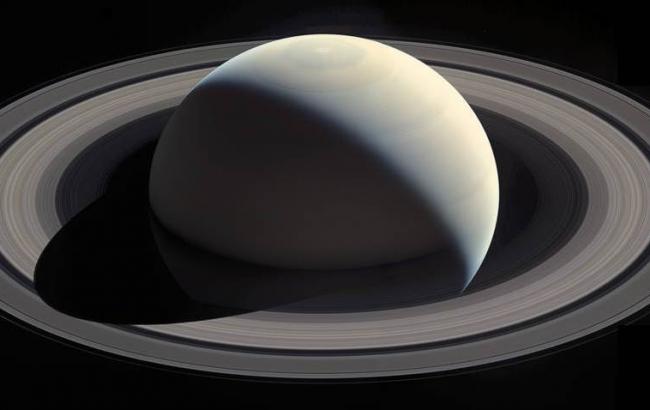 Ученые узнали, как звучит Сатурн