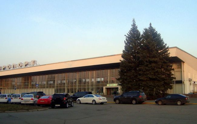 Ракетний удар по аеропорту Дніпра: постраждали п'ятеро рятувальників