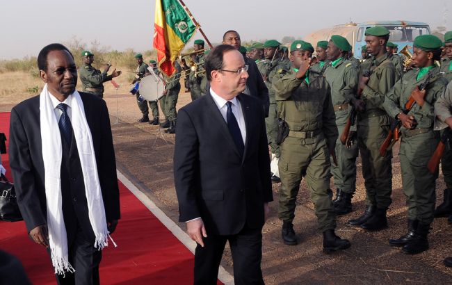 Франція обіцяє тривалу військову присутність в Африці
