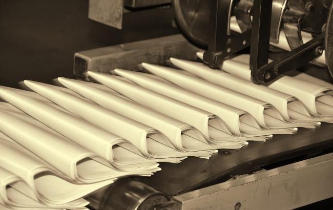 Новий рекорд: створена найдовша в Україні газета (фото)