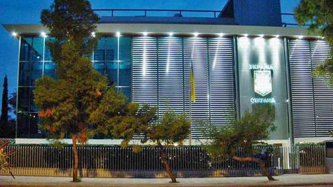 На посольство України в Греції напали з "коктейлями Молотова"