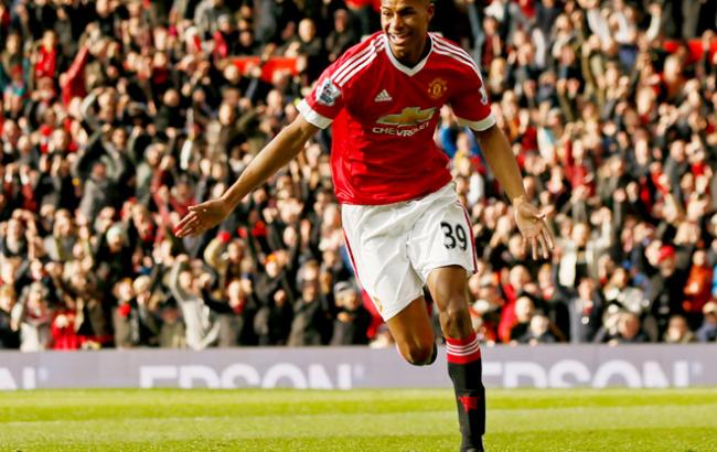 МЮ вдвічі підняв зарплату 18-річного таланту