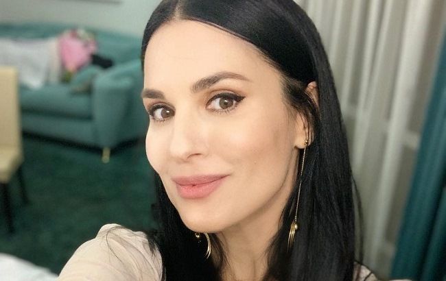 Ну красотка же: Маша Ефросинина похвасталась брендовыми обновками (видео)