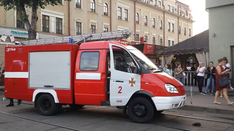 У Києві призупинено рух поїздів на синій гілці метро через задимлення