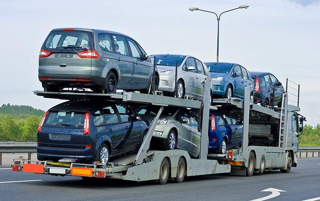 на ринок нових автомобілів повертається дефіцит