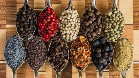 Врачи назвали самые полезные специи: должны быть в рационе каждой семьи!