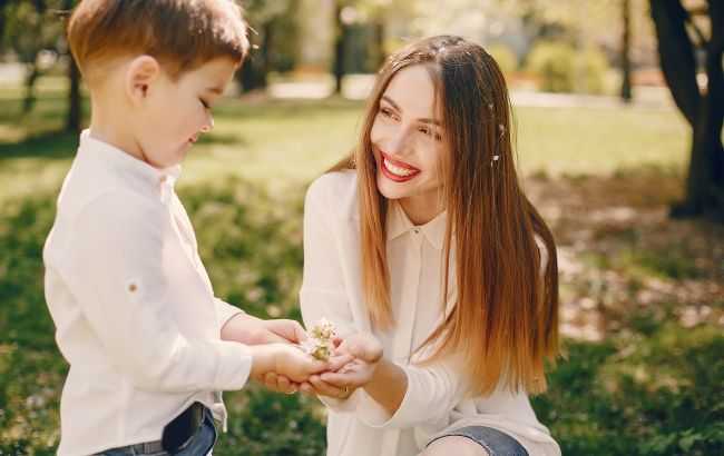 Турбота і любов без меж: 4 знаки Зодіаку, які стають ідеальними мамами