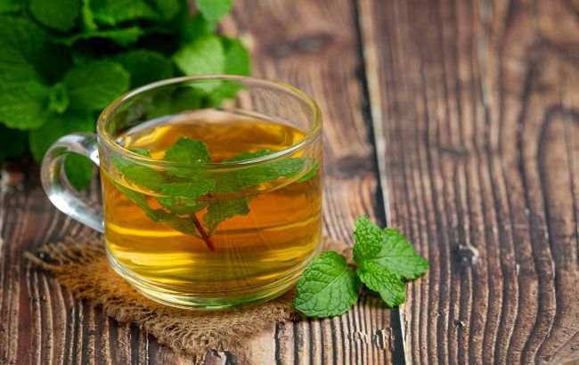 Три категории людей, которым не стоит пить мятный чай: что говорят исследования
