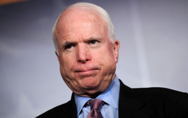 Сенатор Маккейн назвал Путина "головорезом"