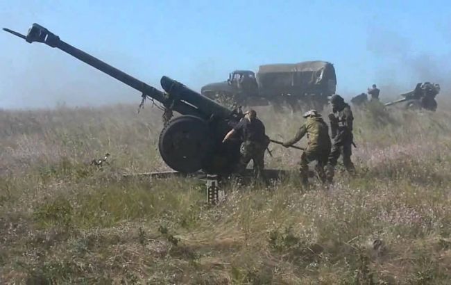 ДНР заявила про початок відведення артилерії калібром до 100 мм
