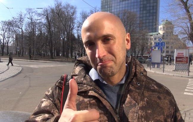 Геращенко предложила наказать "медиаподонка" Филлипса за издевательство над волонтером