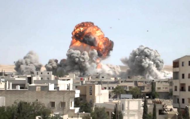 В результаті авіаударів в Сирії загинуло щонайменше 9 людей