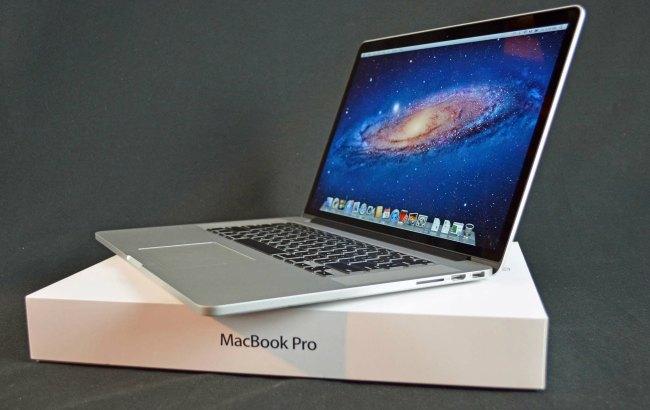 Apple планує представити оновлений MacBook Pro до кінця жовтня