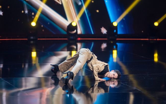 Чиновник Віталік із Запоріжжя встав на підбори, щоб перетанцювати Марув: дивіться, що з цього вийшло