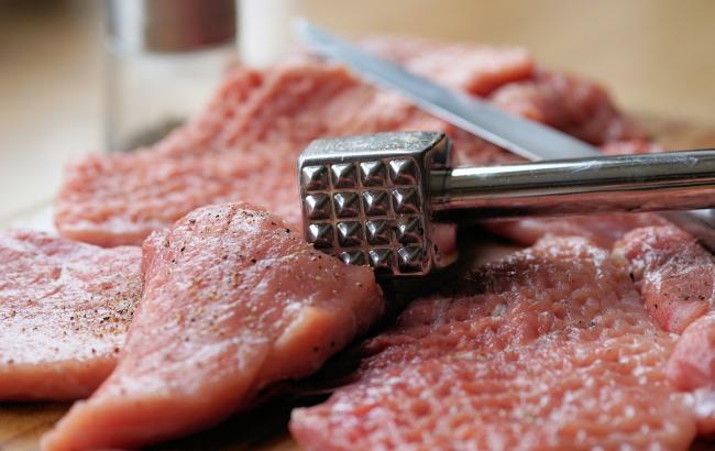 В Украине резко подорожало мясо: названа причина