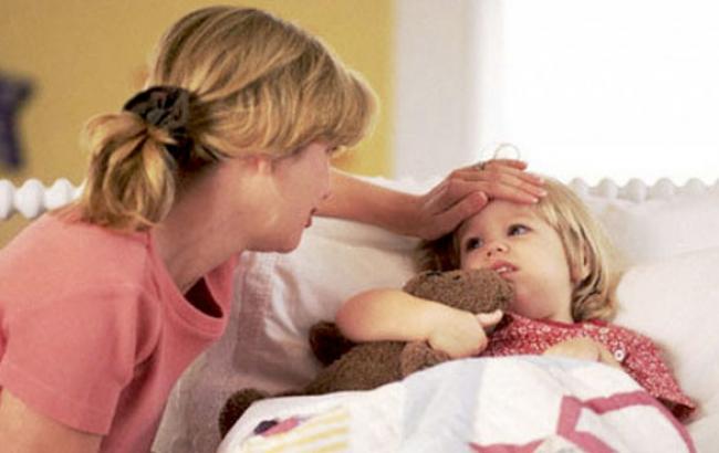 Без паники: медики дали советы родителям часто болеющих детей