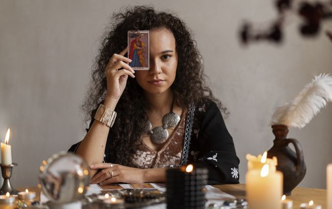 Таро-гороскоп на тиждень. Кому випаде шанс змінити життя, а хто його втратить