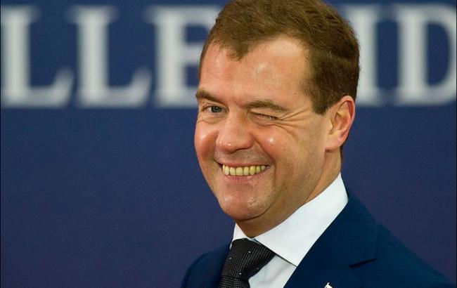 Российские чиновники открыто заявили, что "хотят Медведева"