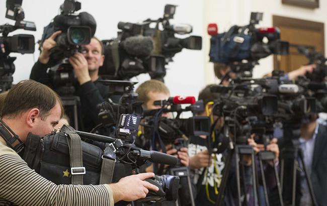 У центрі Києва стався конфлікт за участю журналістів одного з телеканалів