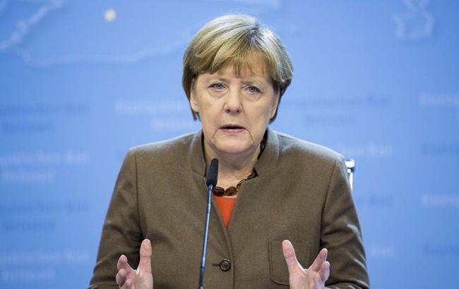 В минских договоренностях срочно нужен прогресс, - Меркель