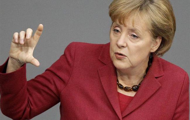 Меркель: Асад має бути відсторонений від влади в Сирії