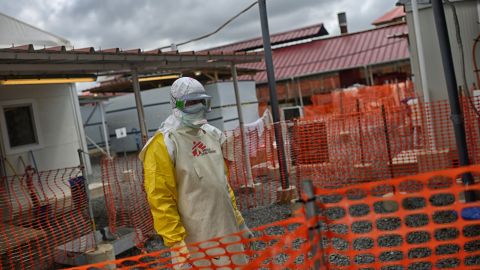 В Гвинее объявили об эпидемии Эболы