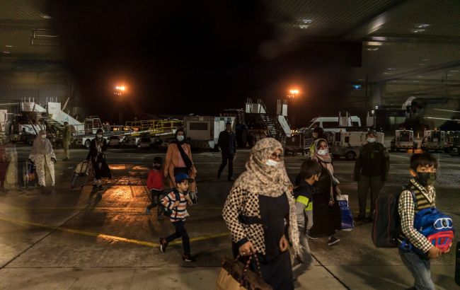 Вимагали визнати їх: як проходила рятувальна операцію українських військових у Кабулі