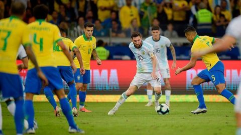 Мессі і Скалоні залишаться в збірній Аргентини після поразки на Кубку Америки