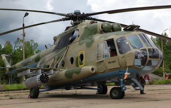 Госпогранслужба зафиксировала вдоль границы 8 вертолетов РФ