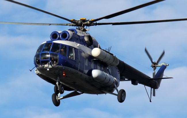 У Росії під час жорсткої посадки вертольота загинула людина, є постраждалі
