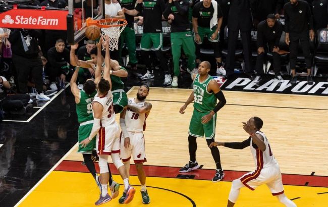Переможний баззер оборонця "Бостона" нагадав здобуток Джордана: момент дня в НБА
