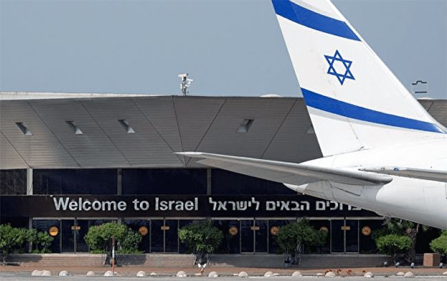 Пассажирский самолет совершил аварийную посадку в аэропорту Тель-Авива