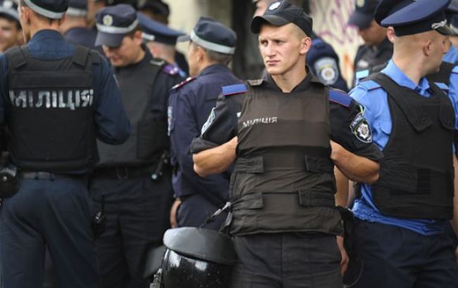 Міліція шукає вибухівку в будівлі Київського райсуду в Одесі