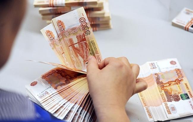 У Москві дівчина вкрала у вітчима 3,5 млн рублів і купила ігуану